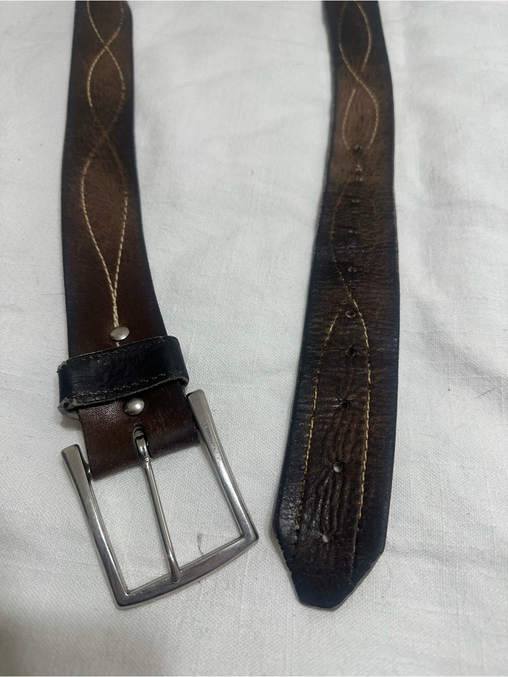 Leather belt